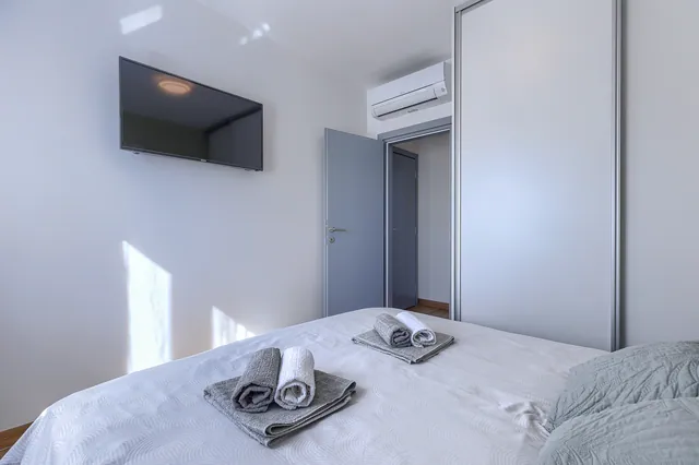 App Eroa — Schlafzimmer (56)